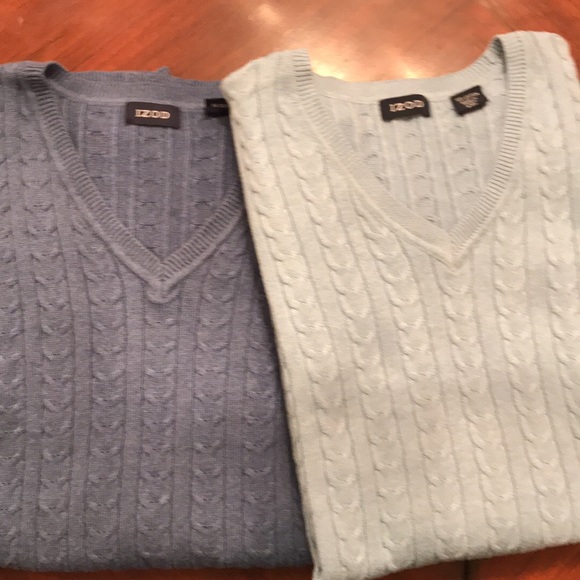 Two IZOD men’s cable knit sweater vests, 2XL - Picture 1 of 3